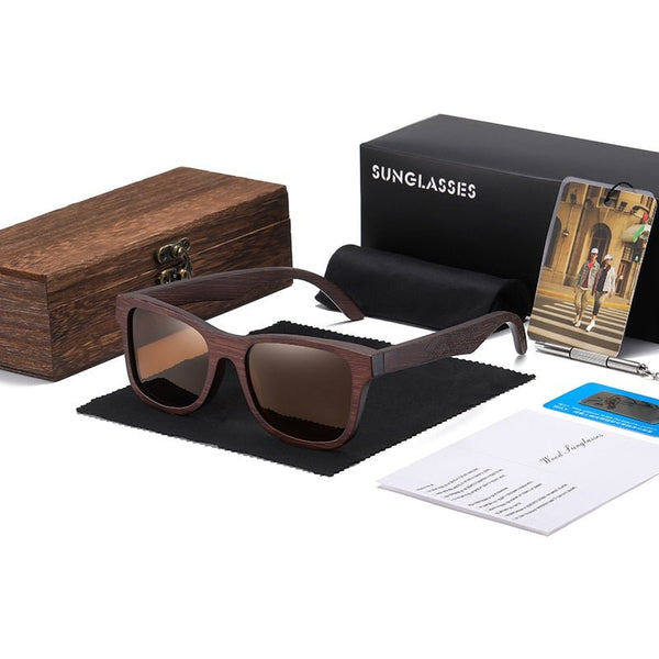 Men's bamboo sunglasses with mirrored lenses