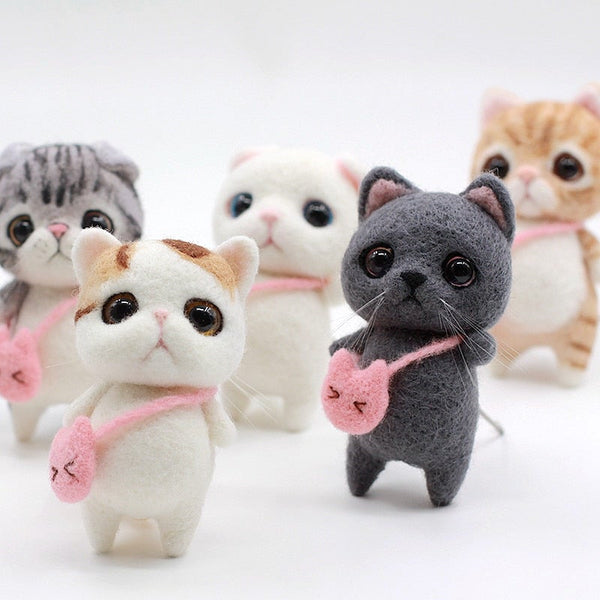 Decorative kitten dolls