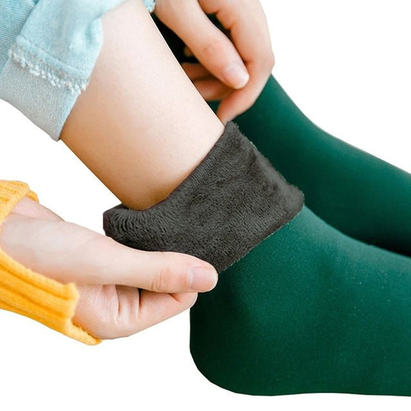 Lined winter cashmere socks for women